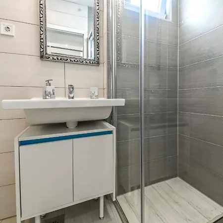 Beach Makarska Apartment *