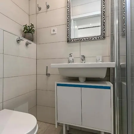 Beach Makarska Apartment Lejlighed *