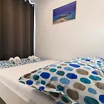 Beach Makarska Apartment